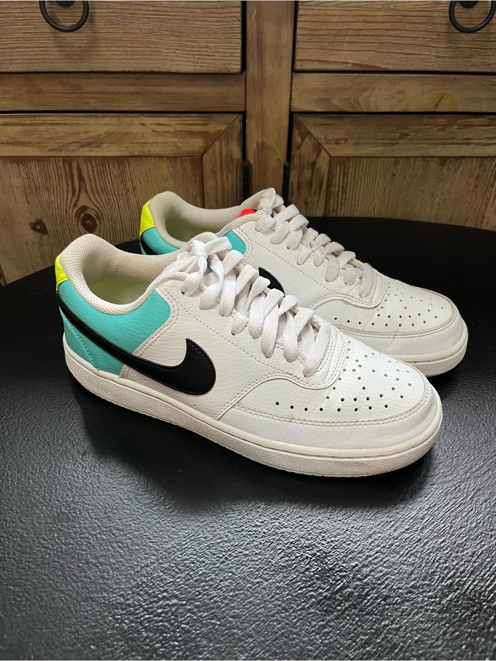 Nike Court Vision Trainer Sneakers Women’s Size 8